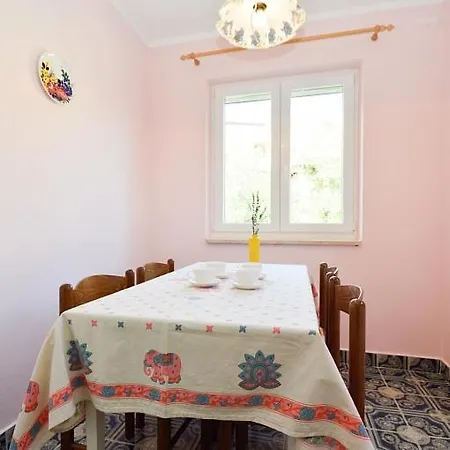 Apartamento Klaudija 1239 *