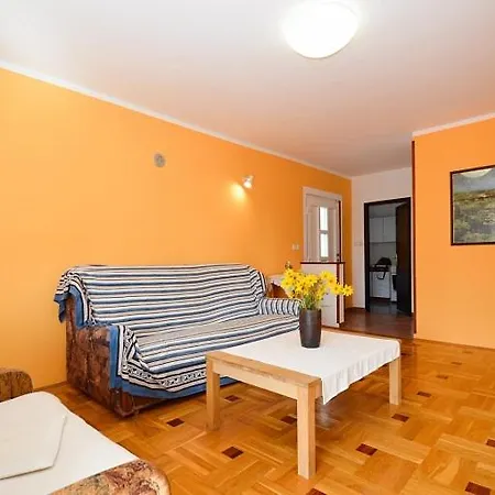 Klaudija 1239 * Premantura