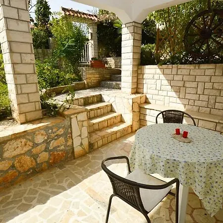 Klaudija 1239 Apartamento Premantura